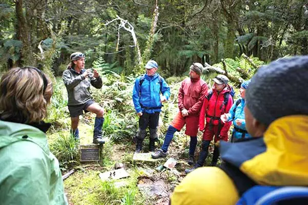 Hiking-guide